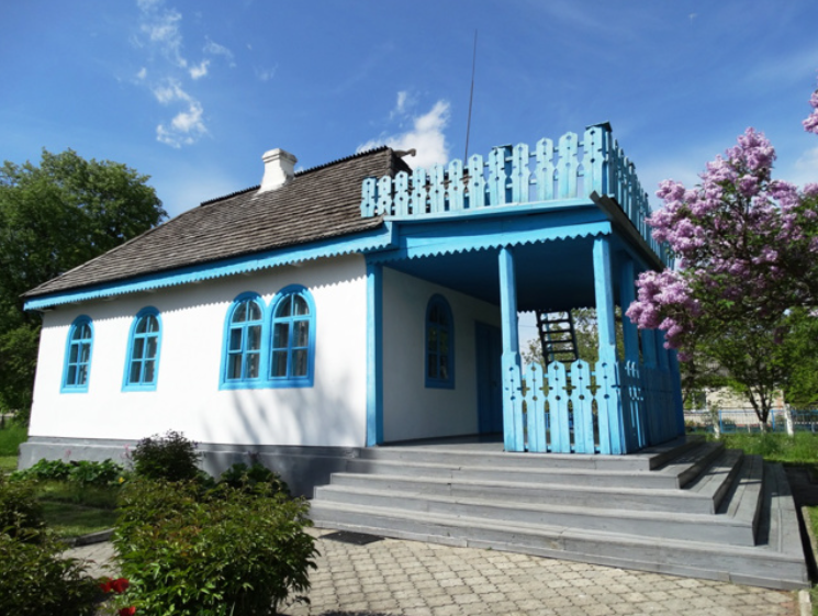 Lesya Ukrainka and her house