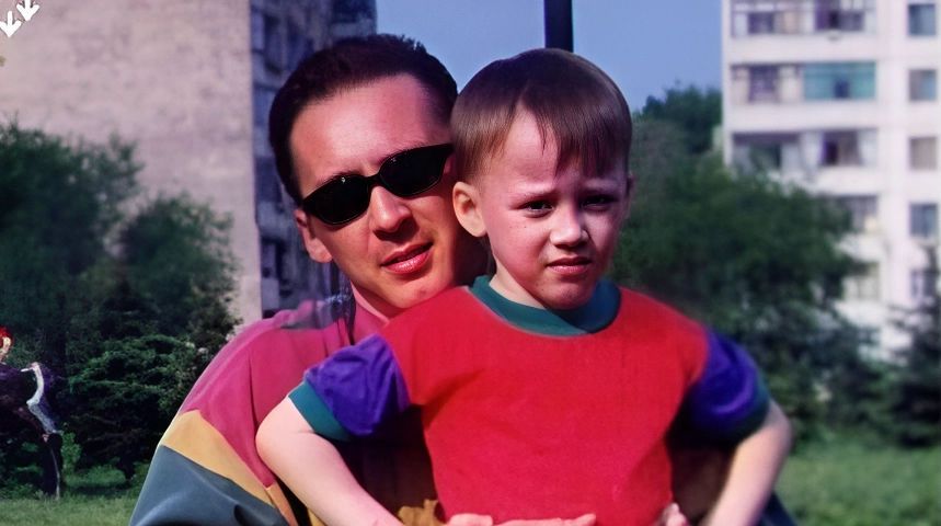 Олег Машуковський в дитинстві з батьком